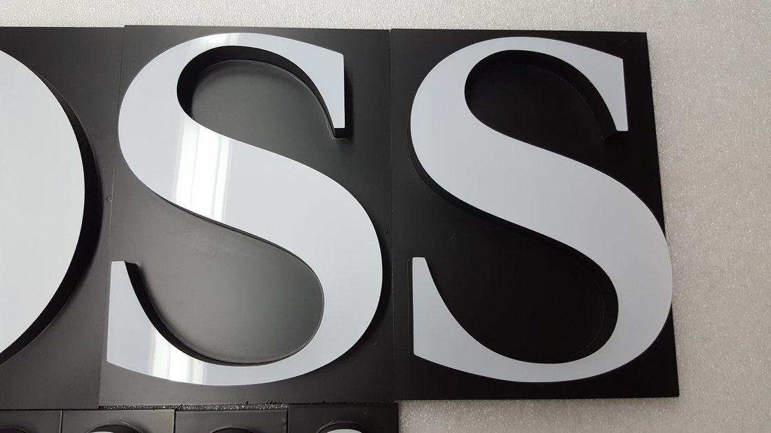 20mm Depth 3D LED Custom Illuminated Signs For Businesses