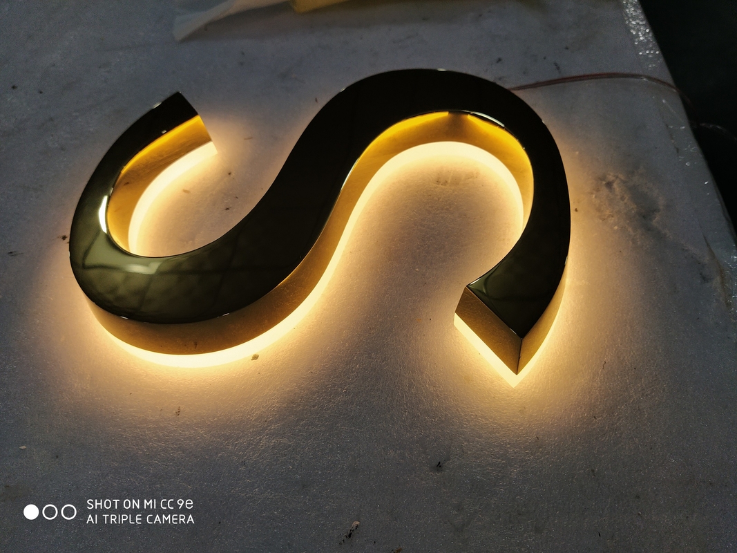 Custom LED Edge Lit Acrylic Sign Board Elegant Style Mirror Polished